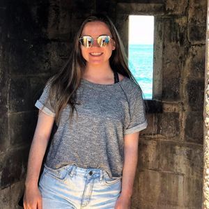 Meet your Posher, Alison